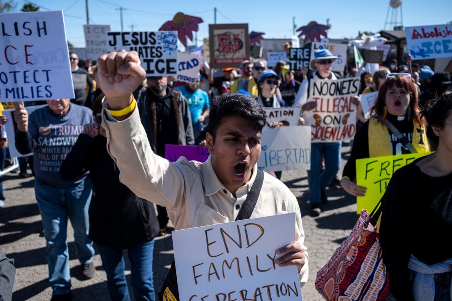 Conditions At ICE Detention Centers Could Fuel Major Measles Outbreaks