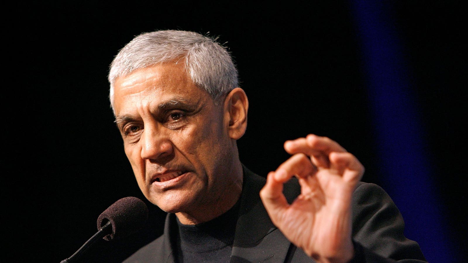 Billionaire Khosla: If 125 Million Are Unemployed By AI They Shouldn’t Pay Taxes