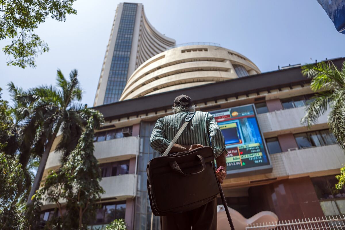 India Earnings Season May Offer AI-Scarred Bulls a Lifeline