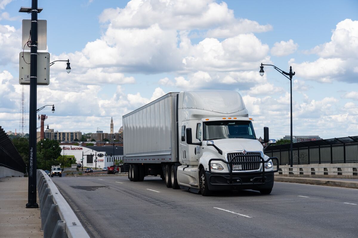 AI Freakout Claims New Victim as Logistics Stocks Fall