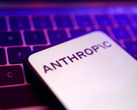 US AI giant accuses Chinese rivals of mass data theft