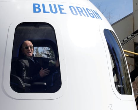 Bezos’s Blue Origin announces plans to deploy thousands of satellites in 2027