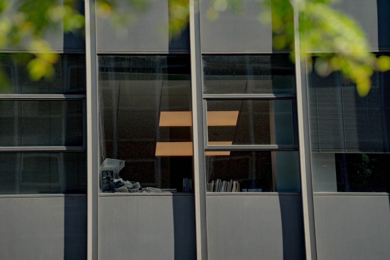 AI Anxiety Has Found Its Way to Real-Estate Brokers