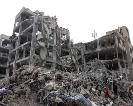 AI-generated Iran images are widespread. How do we know what to believe? | Margaret Sullivan