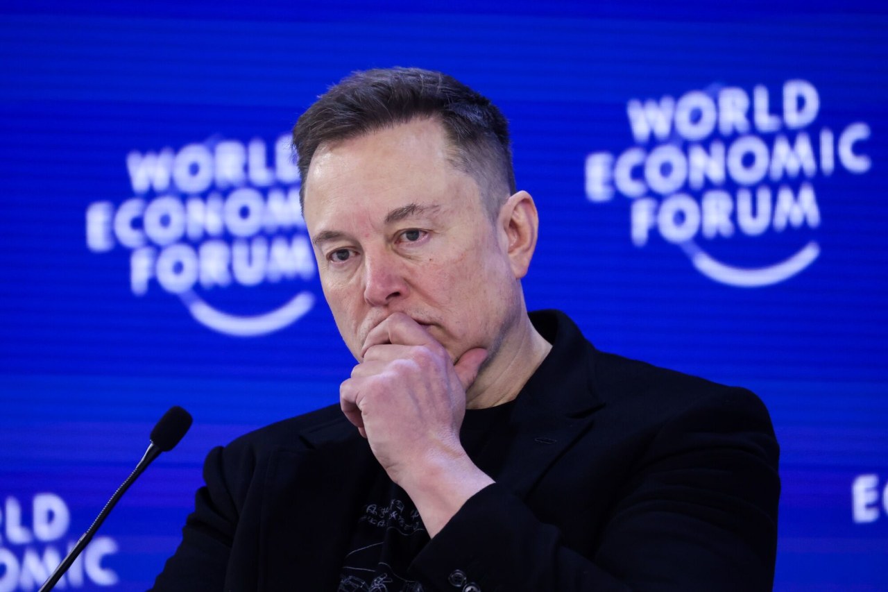 Musk Says xAI Must Be Rebuilt as Co-Founders Exit