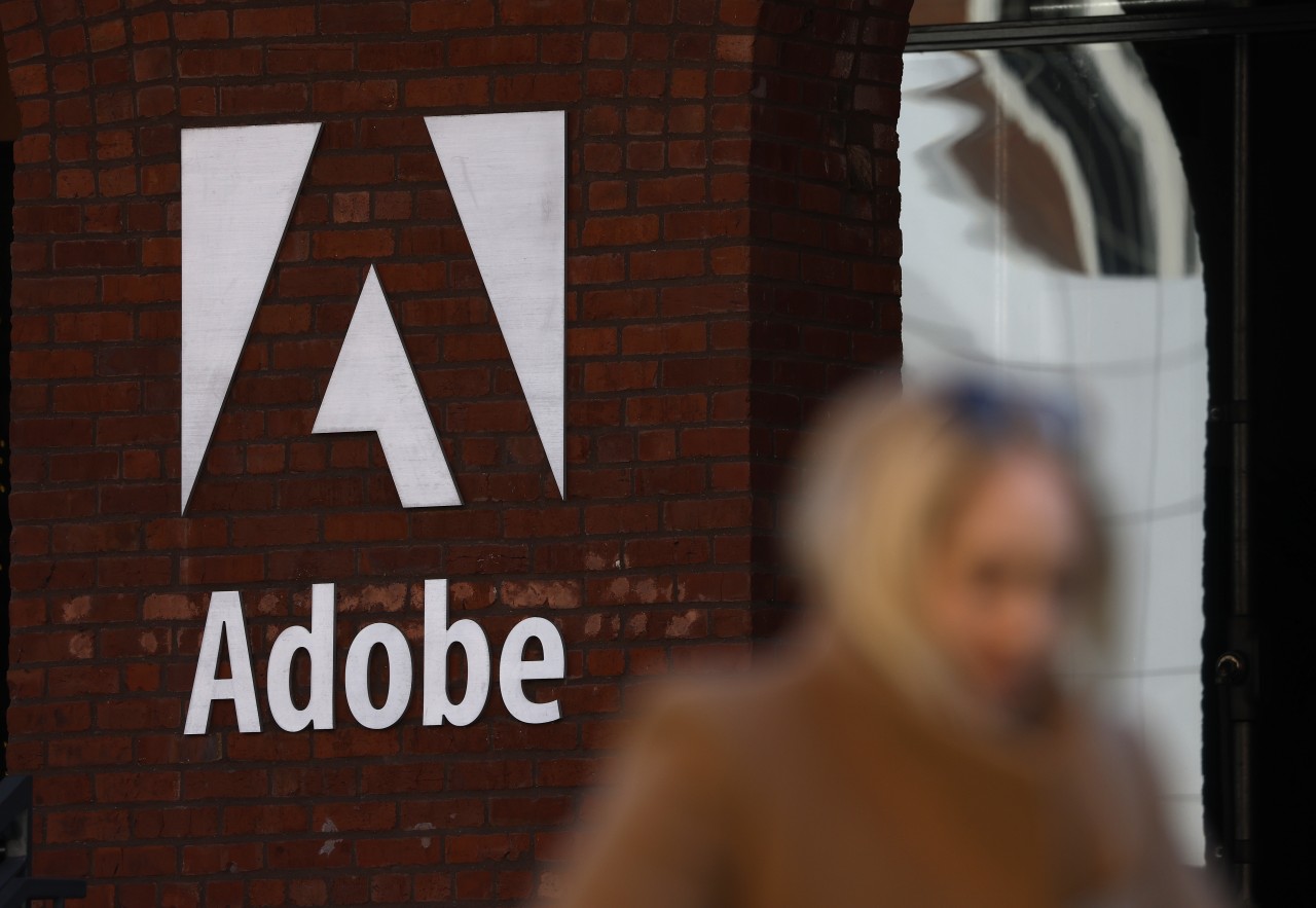 Adobe CEO to Depart as AI Boosts Sales
